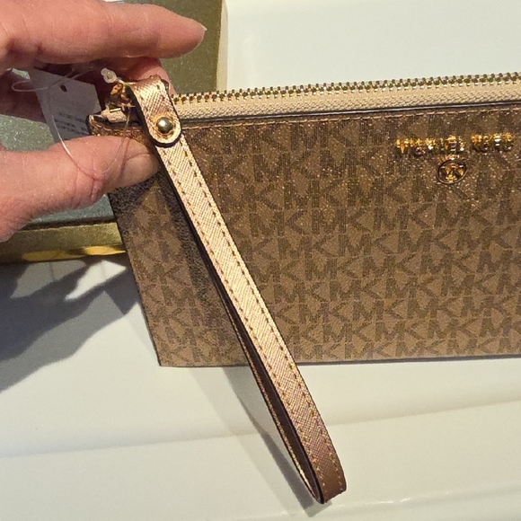 Michael Kors Glittering Gold Clutch